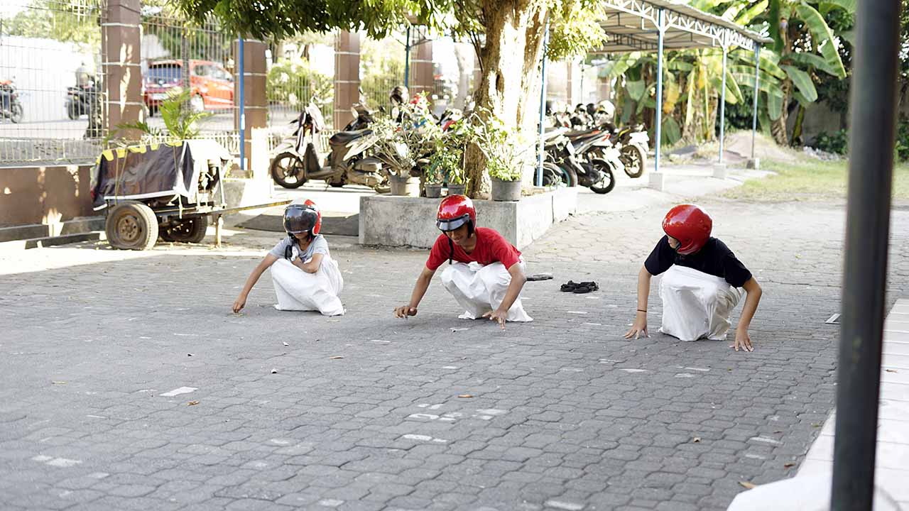 gallery kegiatan, Lomba Komparem Memperingati HUT RI Ke-79, Komisi Pemuda & Remaja, gereja kristen jawa, gkj, gkj baki, gereja kristen jawa baki, baki, sukoharjo, gkj klasis sukoharjo, klasis sukoharjo, klasis, sinode gkj, sinode 